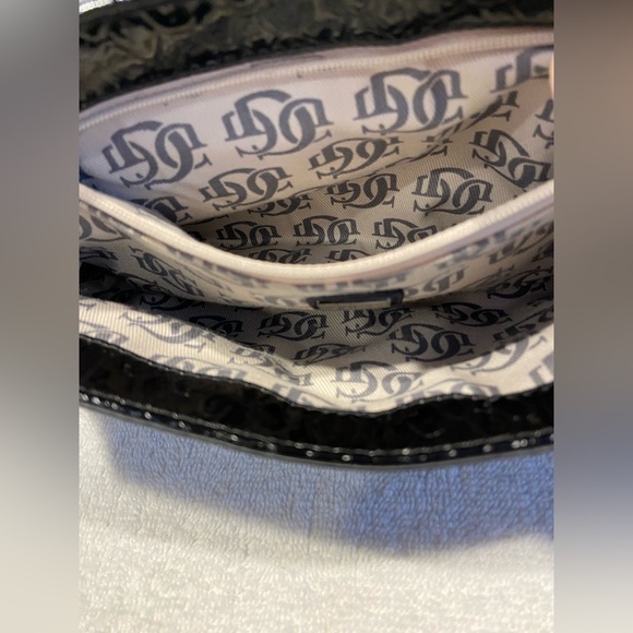 Retro Black Guess Textured Clutch Bag Purse Pocketbook - Picture 4 of 8